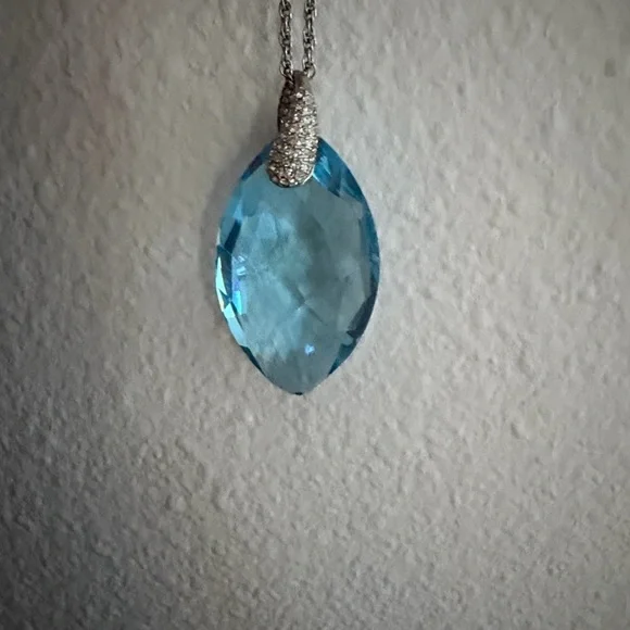 Swarovski Eternal Love Aquamarine Blue Crystal Necklace 2012 SCS Membership - Picture 8 of 8